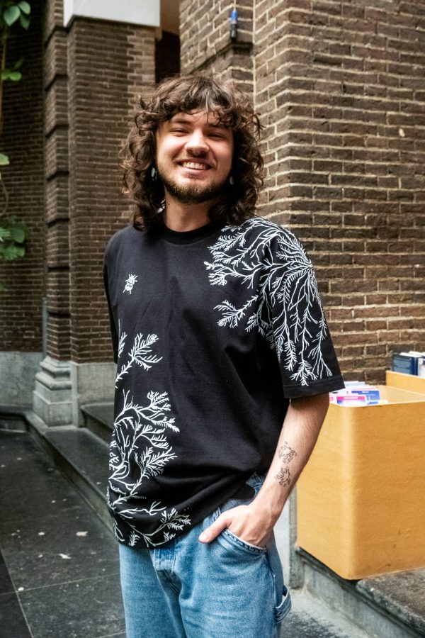 Oversized T-shirt, Mycelium