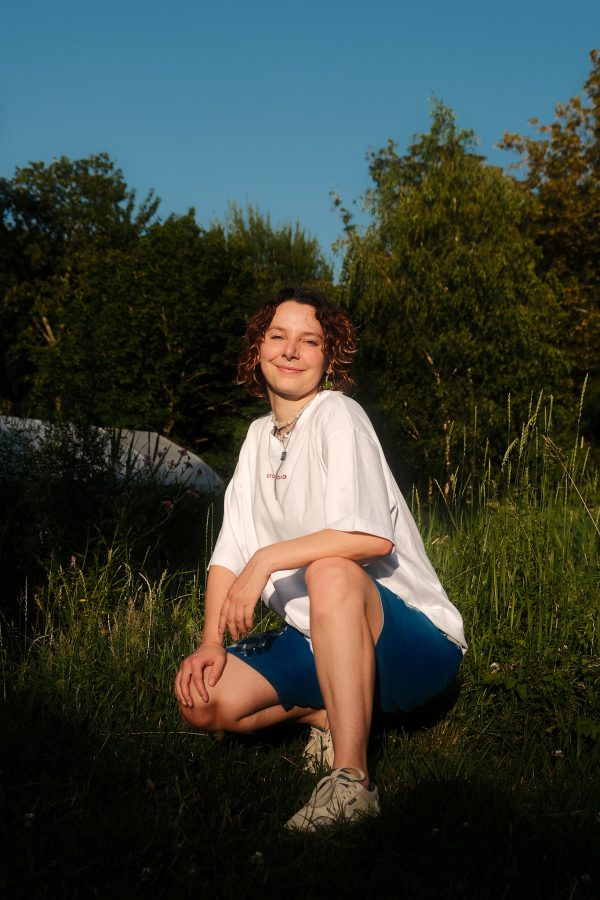 Oversized T-shirt, Tussen Draad en Steen