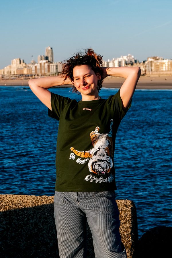 T-shirt, Sleepy Tiger Design