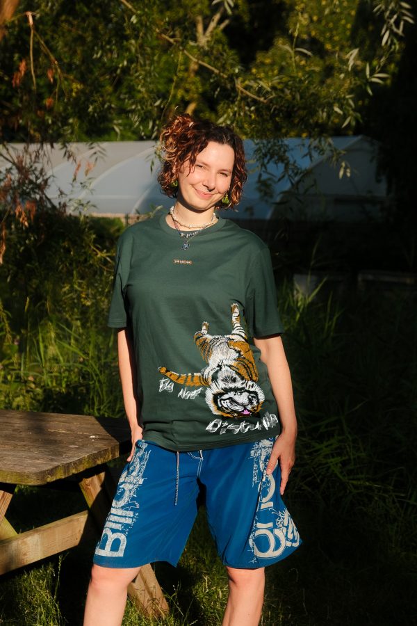 T-shirt, Sleepy Tiger Design